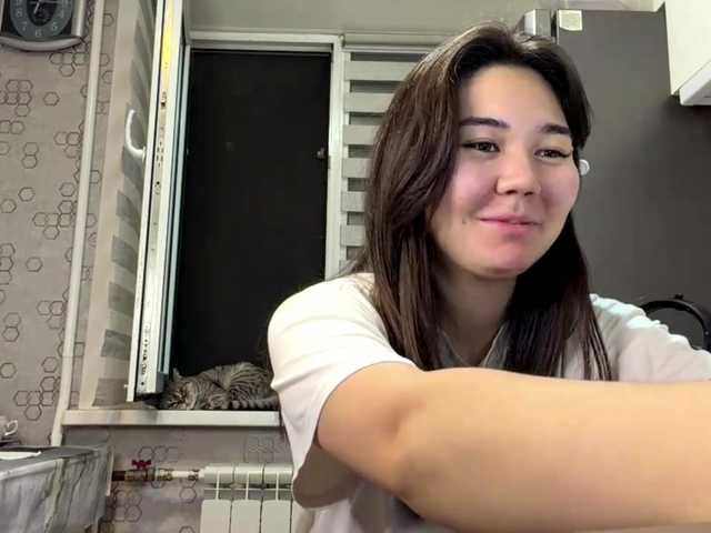 CrystaTakenaka live cam on BongaCams