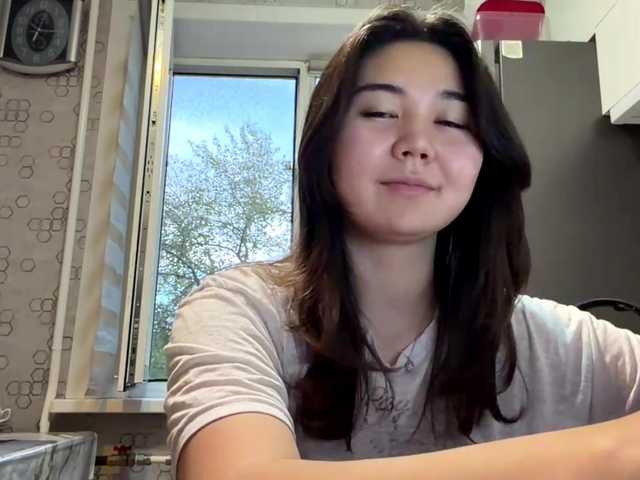 CrystaTakenaka live cam on BongaCams