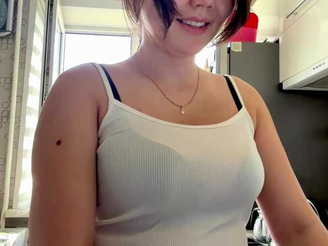 CrystaTakenaka live cam on BongaCams