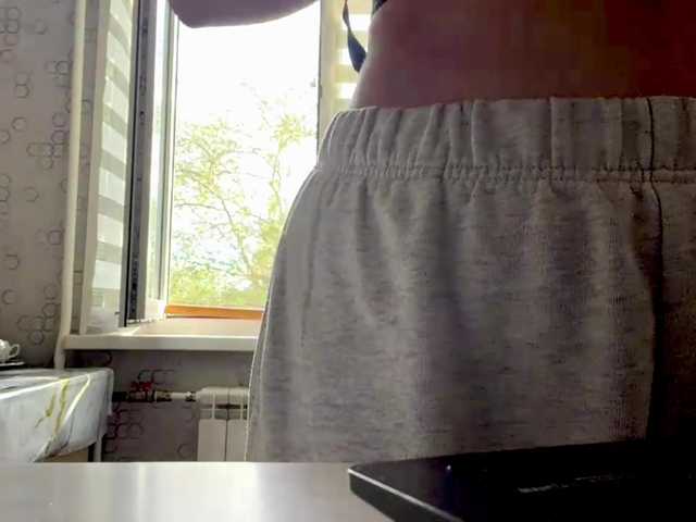 CrystaTakenaka live cam on BongaCams