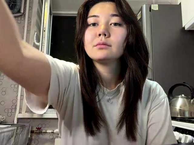 CrystaTakenaka live cam on BongaCams
