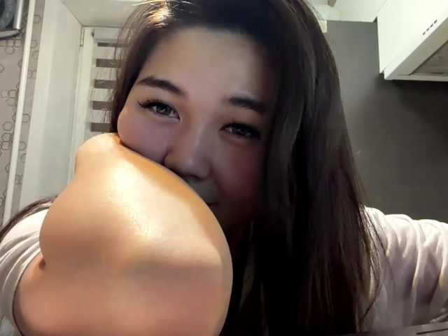 CrystaTakenaka live cam on BongaCams