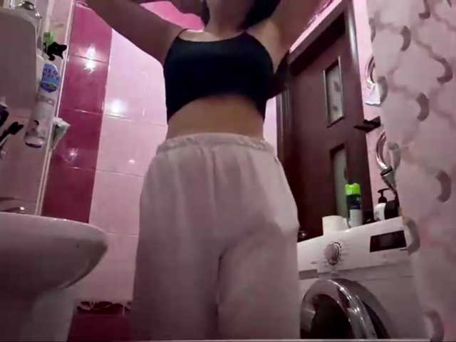 CrystaTakenaka live cam on BongaCams