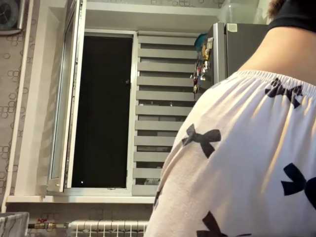 CrystaTakenaka live cam on BongaCams