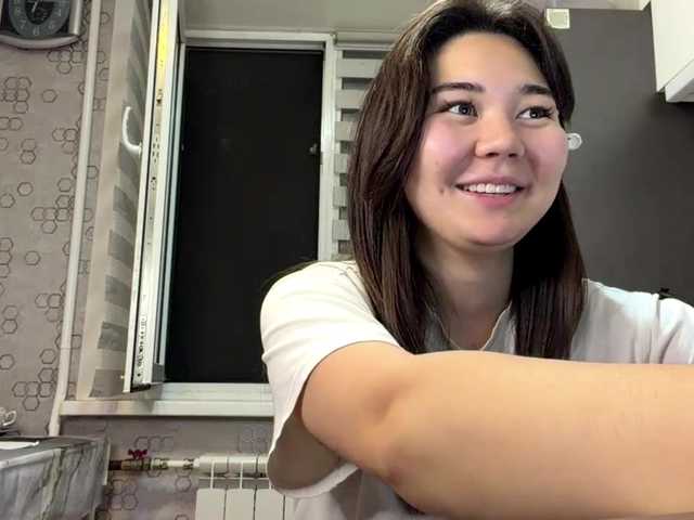CrystaTakenaka live cam on BongaCams