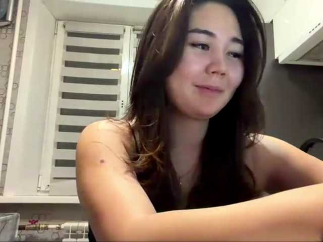 CrystaTakenaka live cam on BongaCams