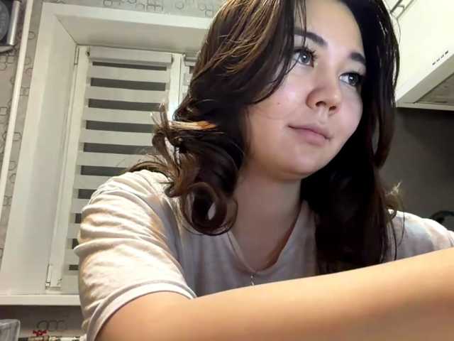 CrystaTakenaka live cam on BongaCams