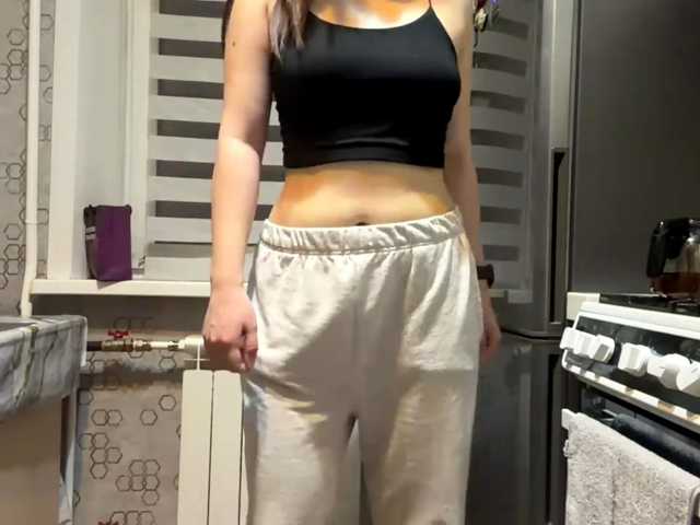 CrystaTakenaka live cam on BongaCams