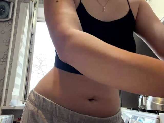 CrystaTakenaka live cam on BongaCams