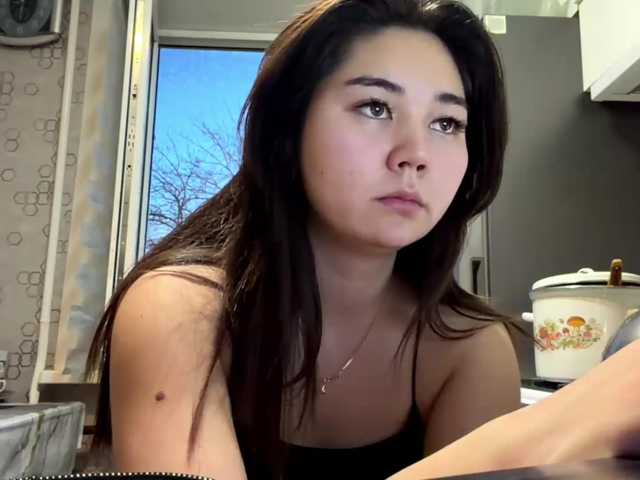 CrystaTakenaka live cam on BongaCams