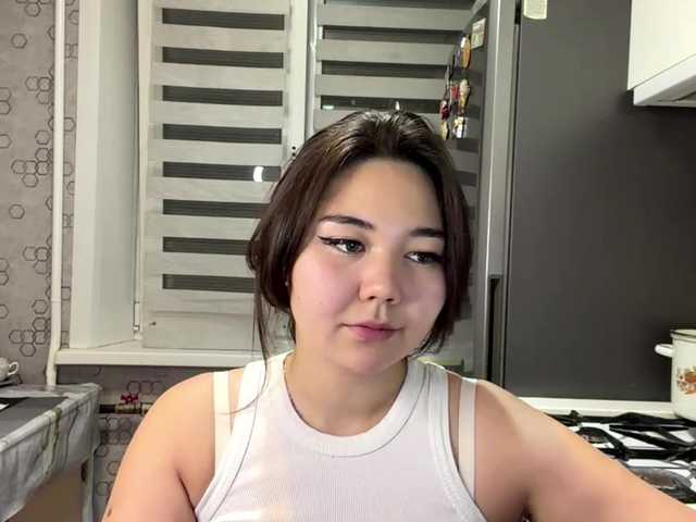 CrystaTakenaka live cam on BongaCams