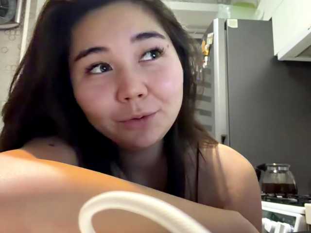 CrystaTakenaka live cam on BongaCams