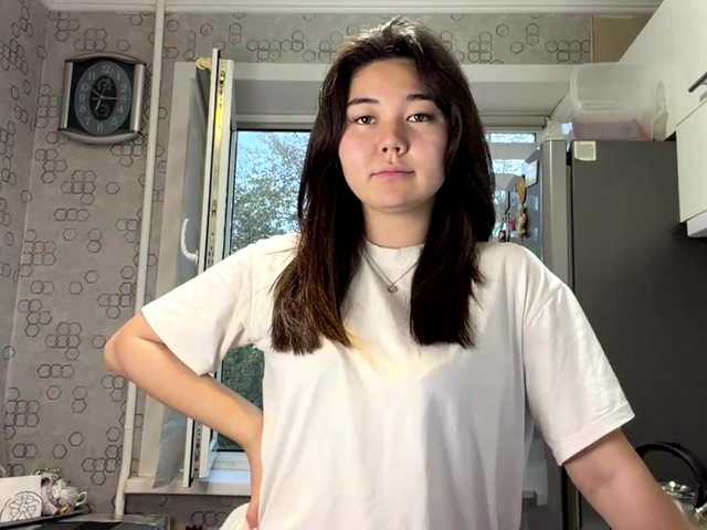 CrystaTakenaka live cam on BongaCams