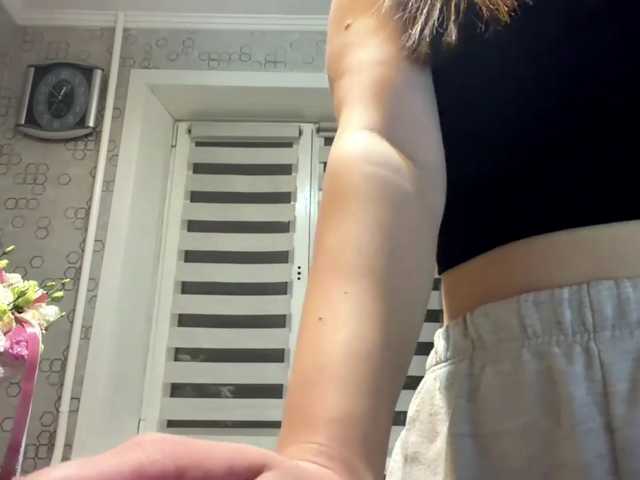 CrystaTakenaka live cam on BongaCams
