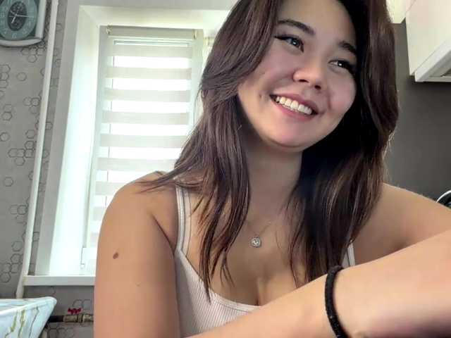 CrystaTakenaka live cam on BongaCams