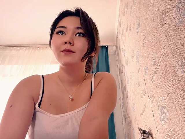 CrystaTakenaka live cam on BongaCams