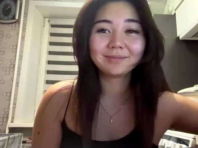 CrystaTakenaka, en vivo ahora en BongaCams