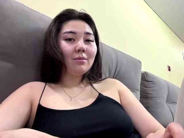 CrystaTakenaka
