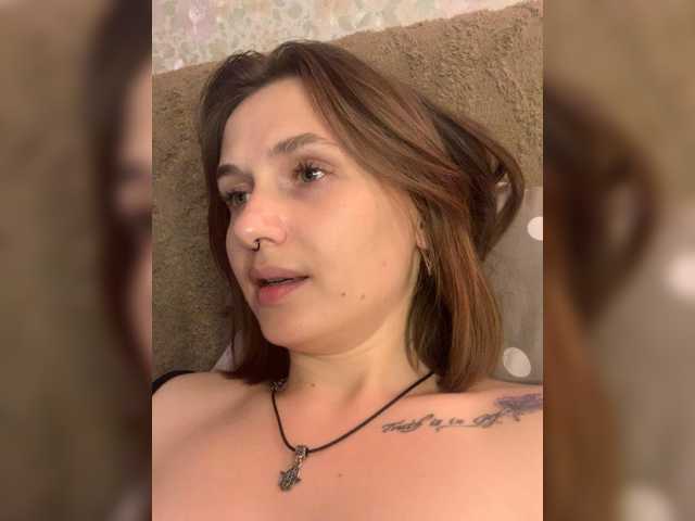 yourAmi live cam on BongaCams