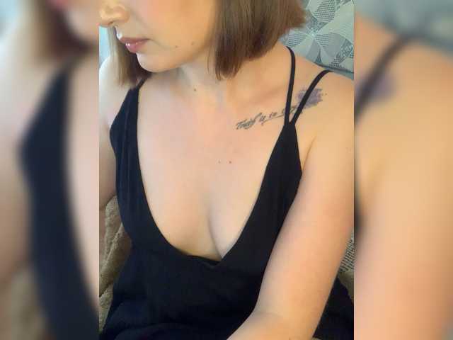 yourAmi live cam on BongaCams