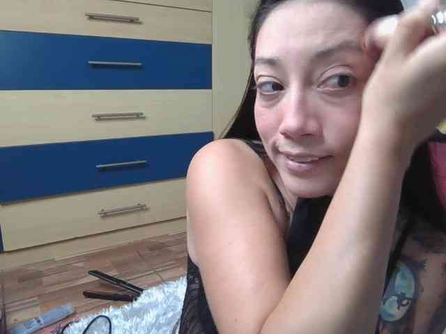 SaritaV webcam
