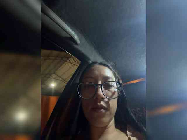 SaritaV webcam