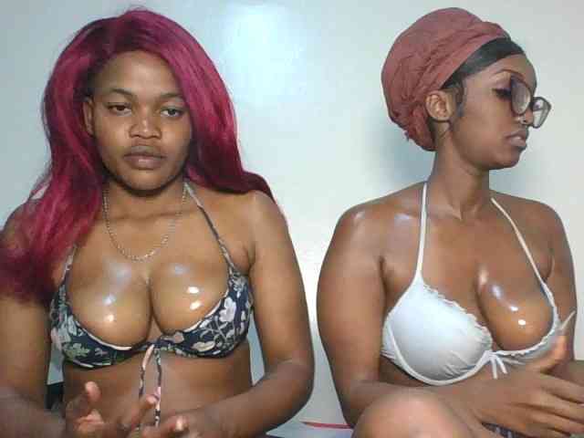 melaniablue webcam
