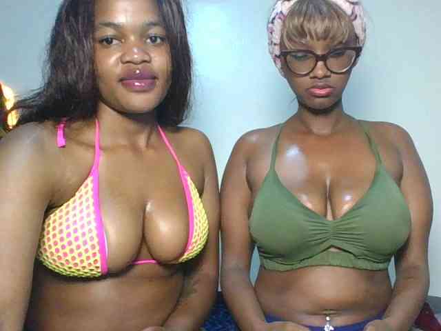melaniablue webcam