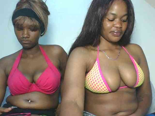 melaniablue webcam