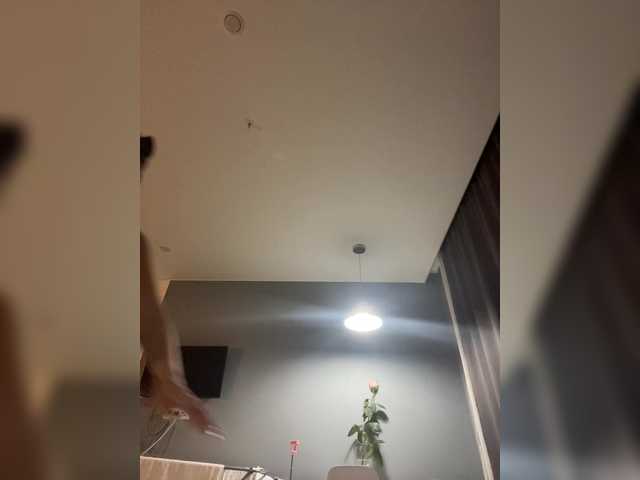 Lesik35 live cam on BongaCams