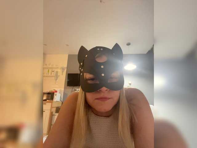 Lesik35 live cam on BongaCams