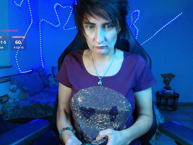 Balsamirovshitsa live cam on BongaCams