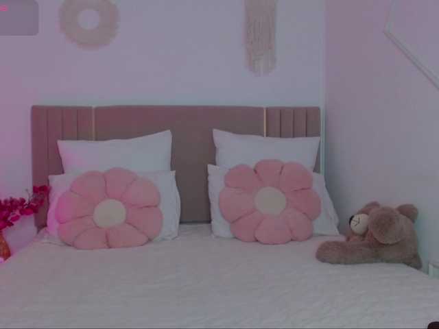 M1ssBella live cam on BongaCams