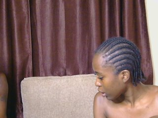 Freakycouples's Live Webcam