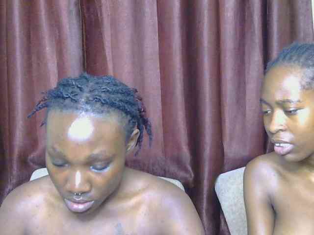 Freakycouples webcam