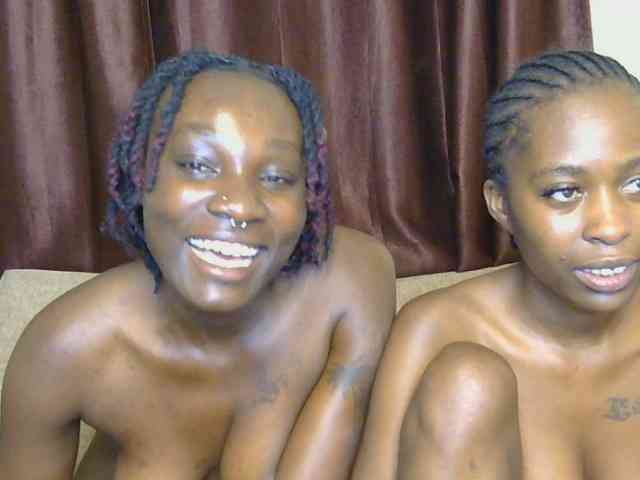 Freakycouples webcam