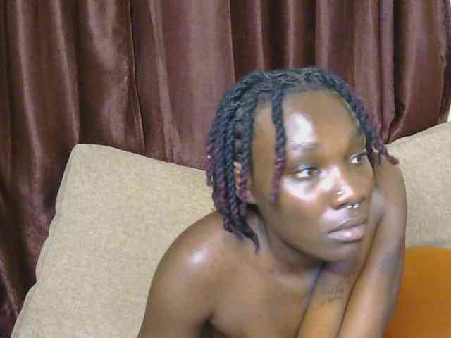 Freakycouples webcam