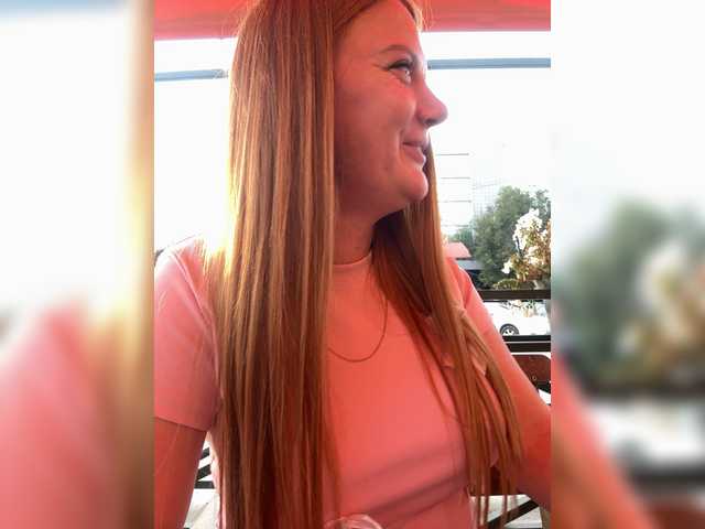 Alissass live cam preview