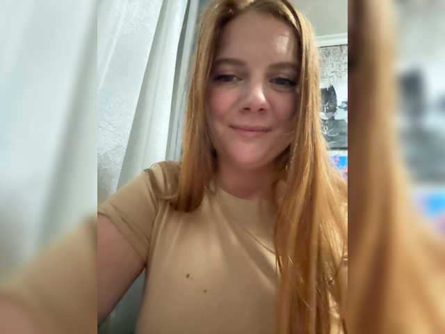 Alissass, live now on BongaCams