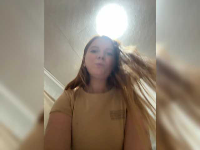 Alissass live cam preview