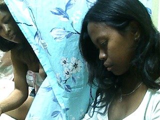 SarahHot's Live Webcam