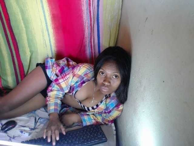 SarahHot