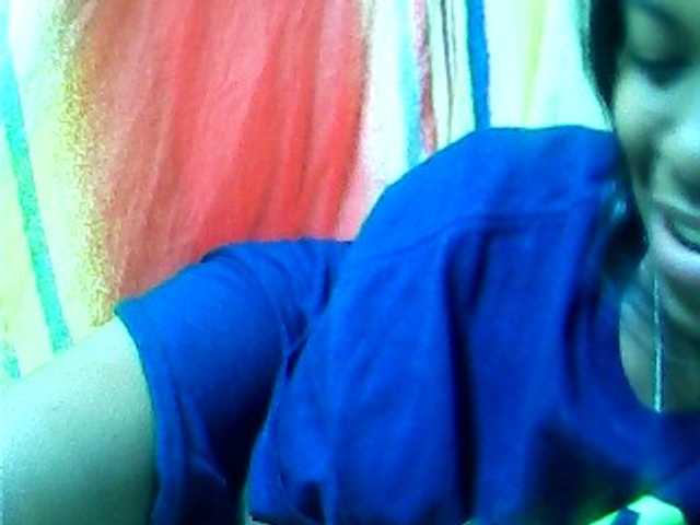 SarahHot live cam on BongaCams