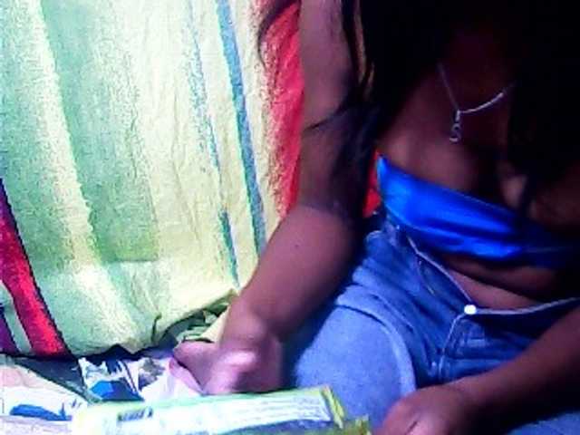 SarahHot