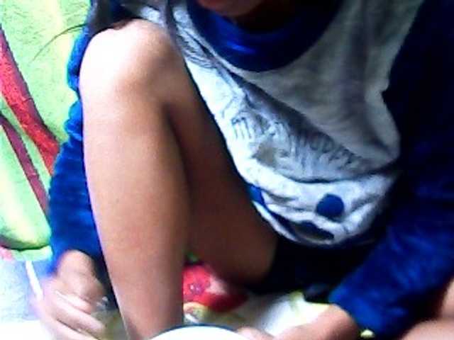 SarahHot live cam preview