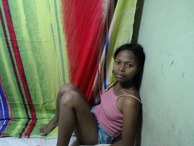 SarahHot