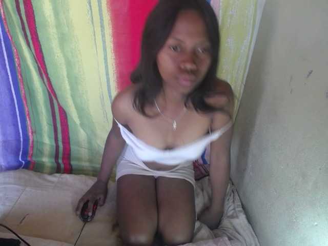 SarahHot