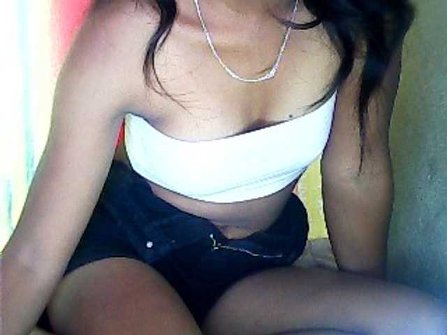 SarahHot