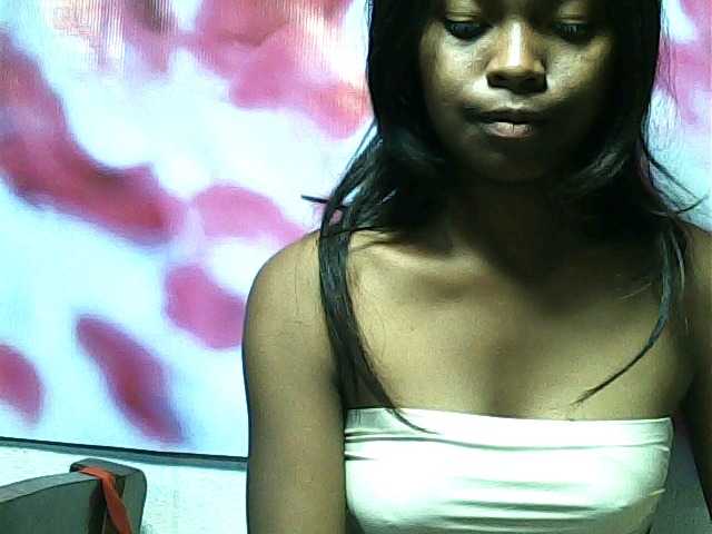 SarahHot live cam on BongaCams