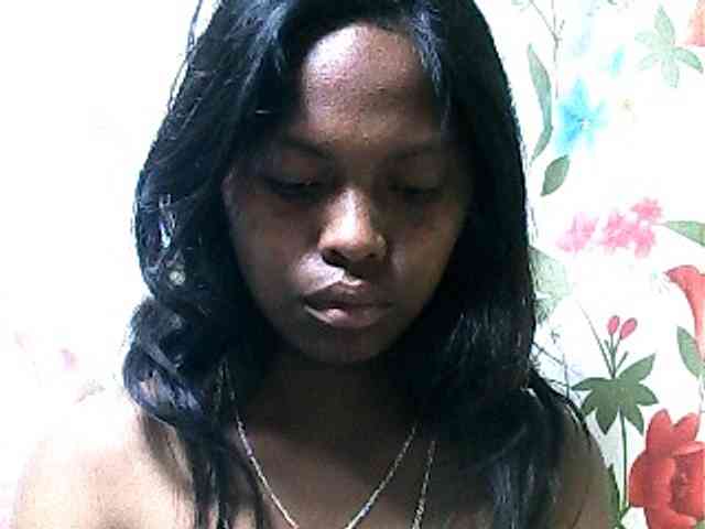 SarahHot webcam